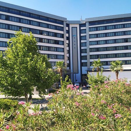 Buyuk Saruhan Hotel Manisa Bagian luar foto