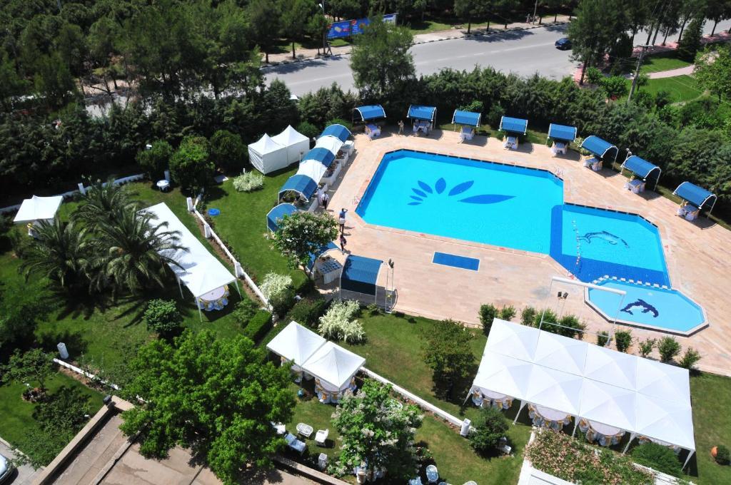 Buyuk Saruhan Hotel Manisa Bagian luar foto